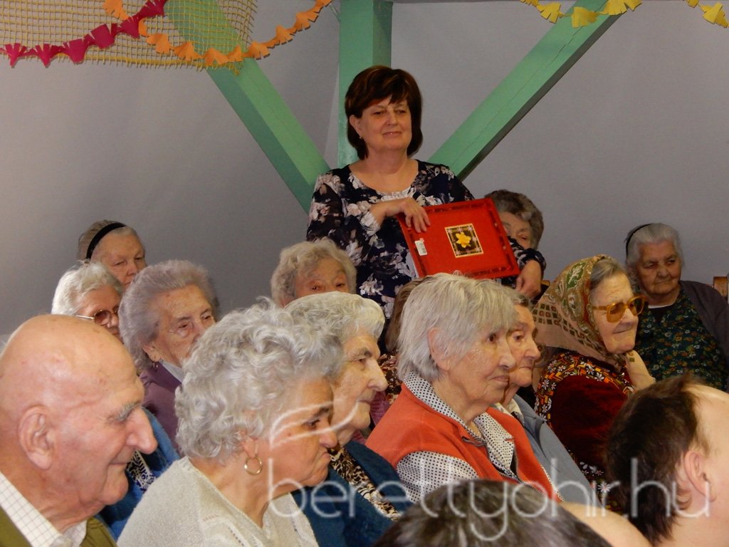 Farsang az idősotthonban 25